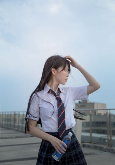 放荡的女教师3免费播放