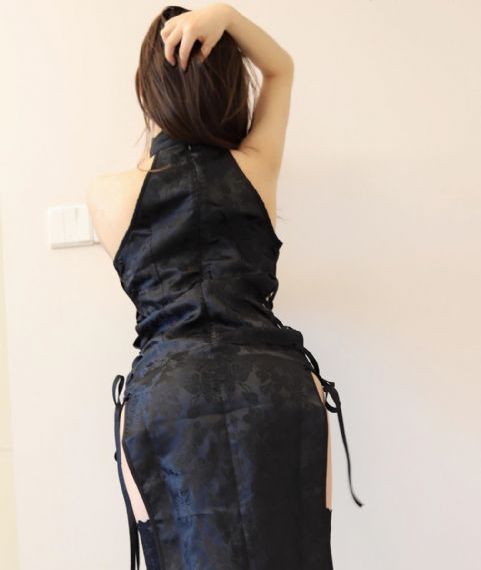 善良的美女秘书