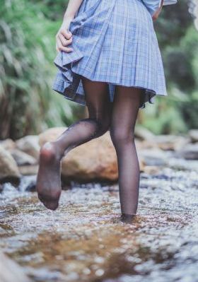 八尺夫人在线